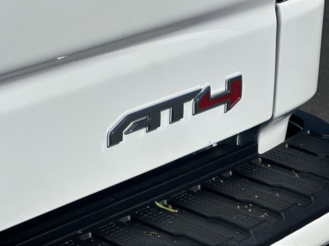 New 2026 GMC Sierra 1500 AT4 w/ AT4 Premium Package AWD/4WD image 32