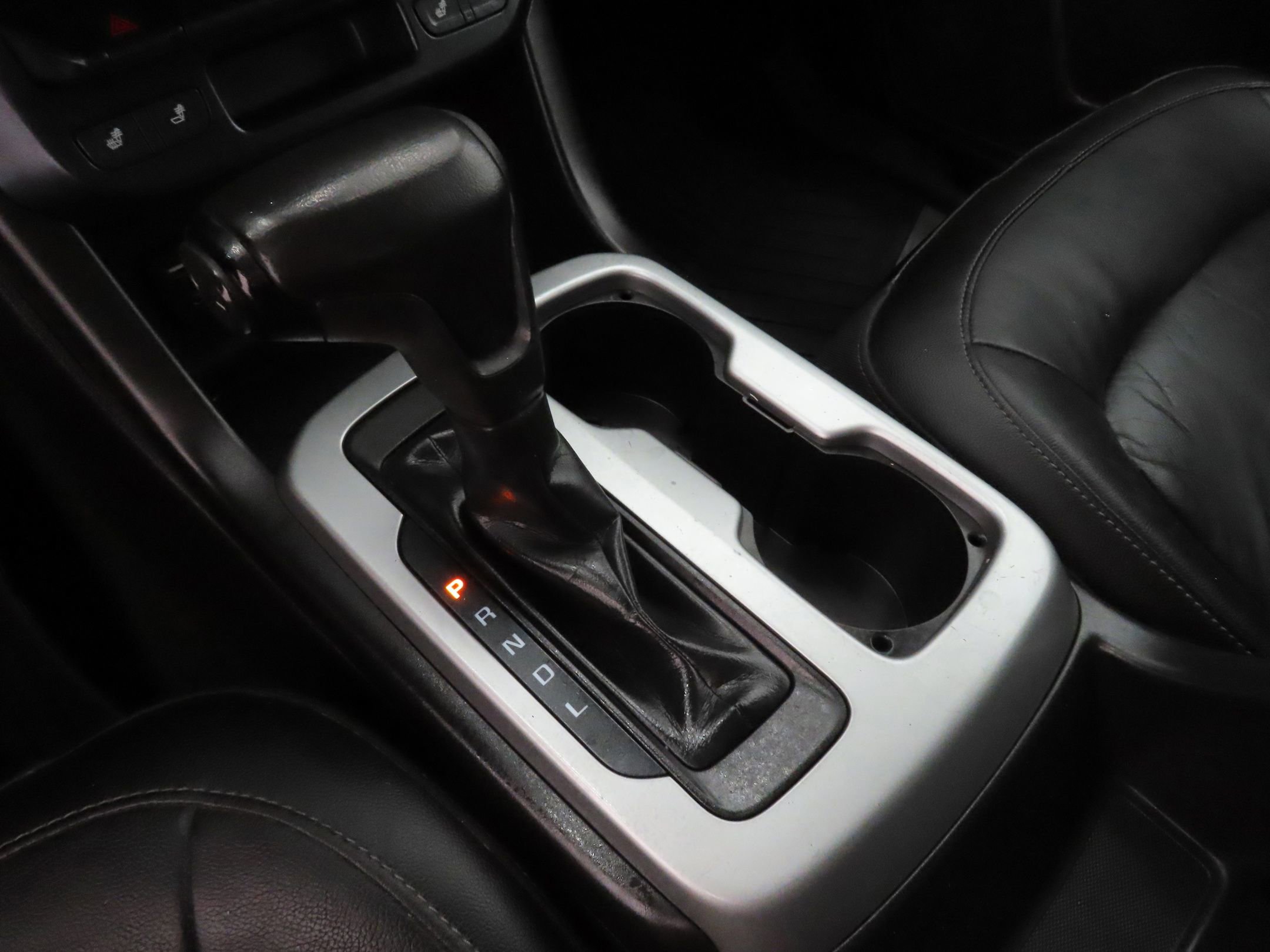 Used 2017 Chevrolet Colorado LT w/ Luxury Package, Chrome RWD image 15