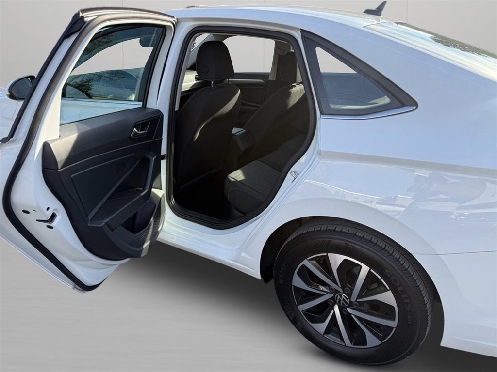 Used 2024 Volkswagen Jetta S image 13