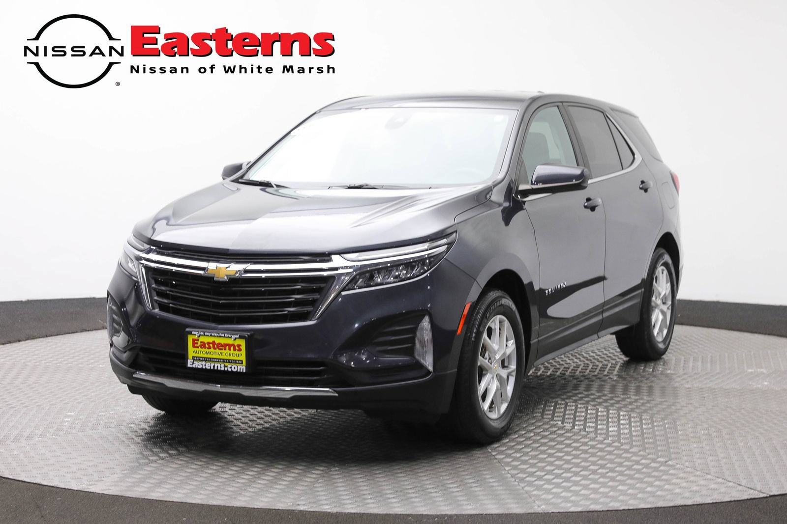 Used 2022 Chevrolet Equinox LT FWD image 1