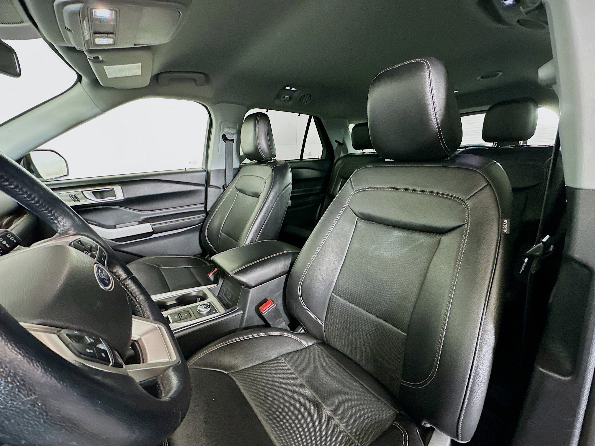 Used 2022 Ford Explorer Limited image 13