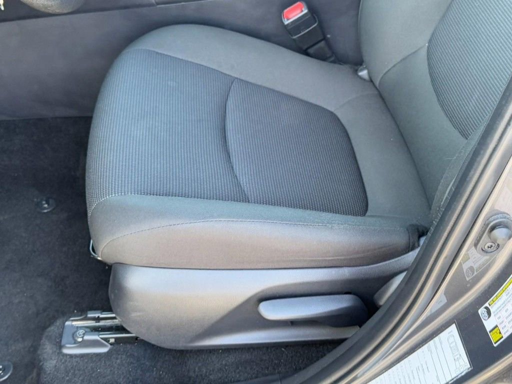 Certified 2025 Toyota RAV4 LE image 24