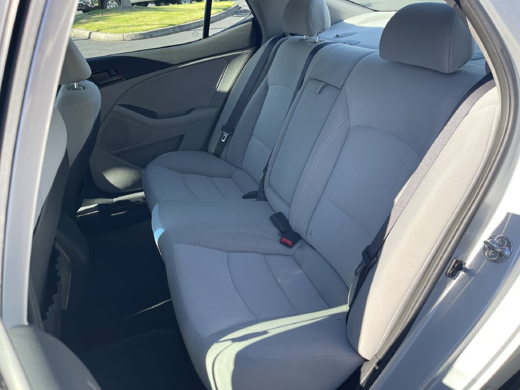 Used 2012 Kia Optima LX FWD image 20