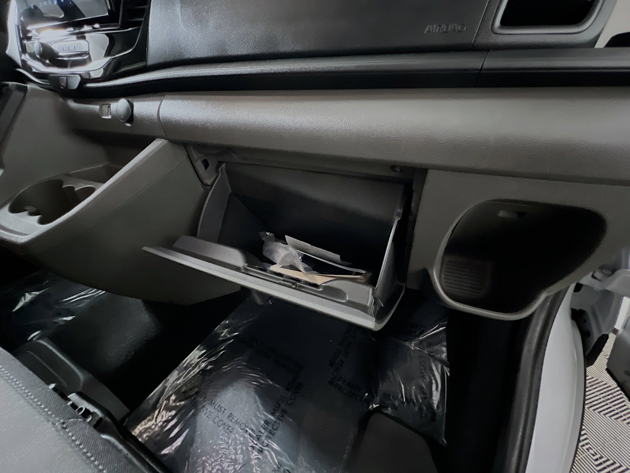 Used 2023 Ford Transit 350 XLT image 30