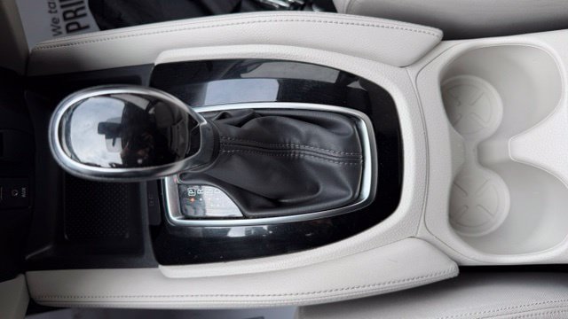 Used 2018 Nissan Rogue Sport SL w/ SL Premium Package FWD image 19