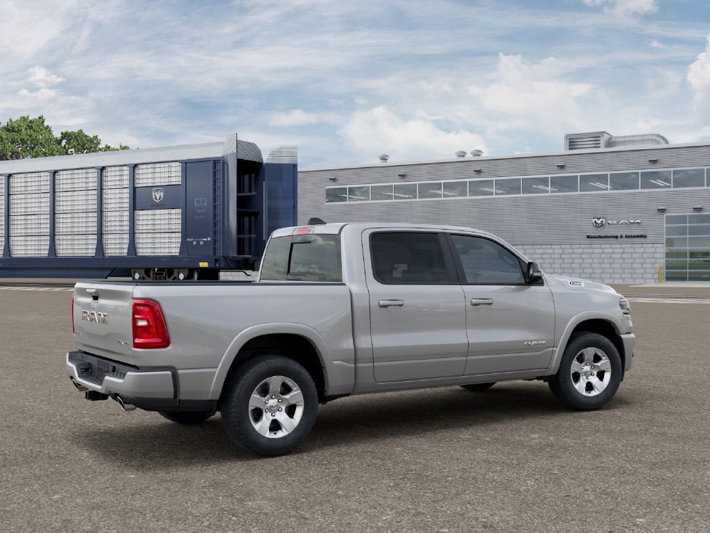 New 2027 RAM 1500 Big Horn AWD/4WD image 4