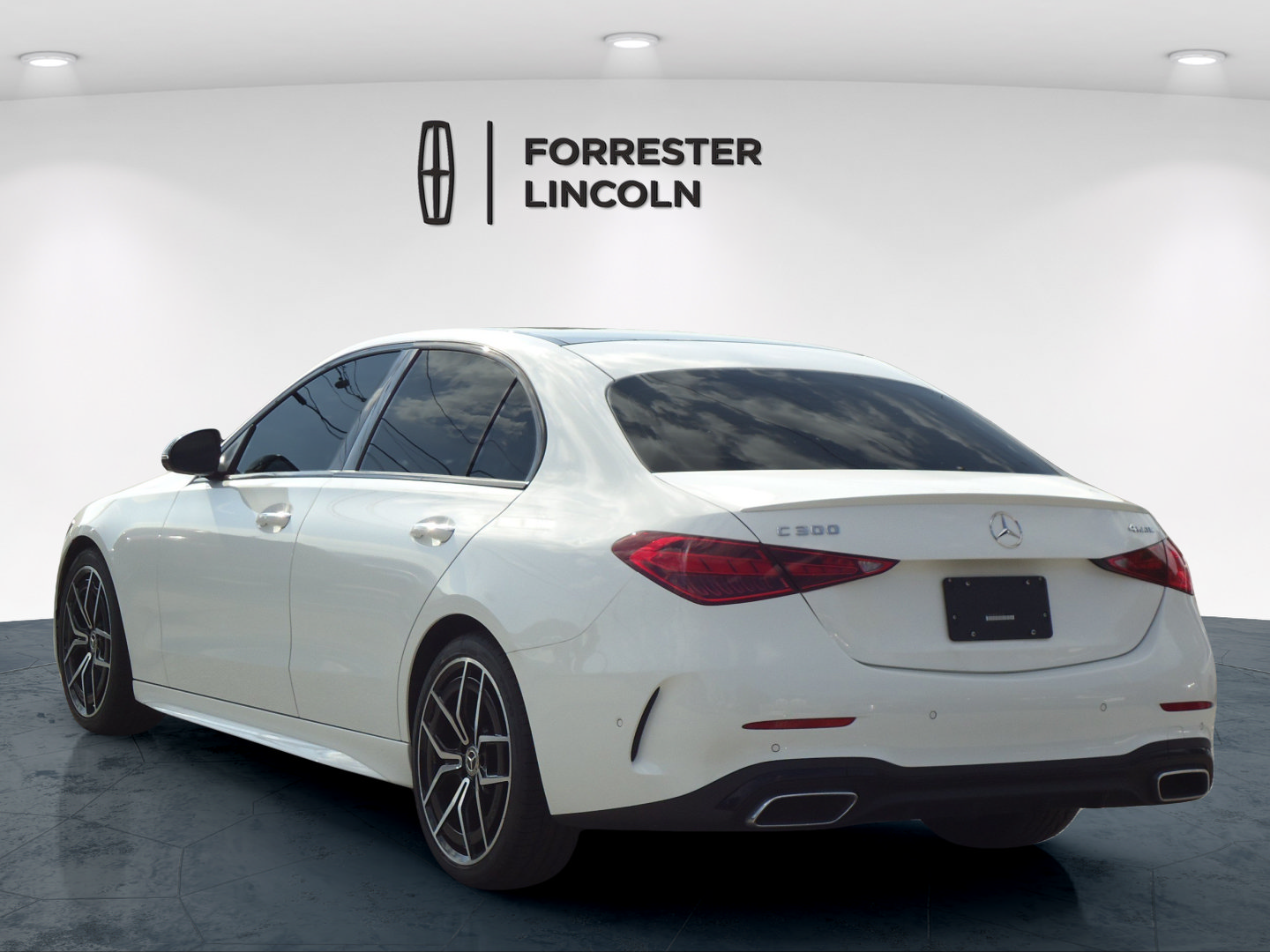 Used 2023 Mercedes-Benz C 300 4MATIC Sedan image 5