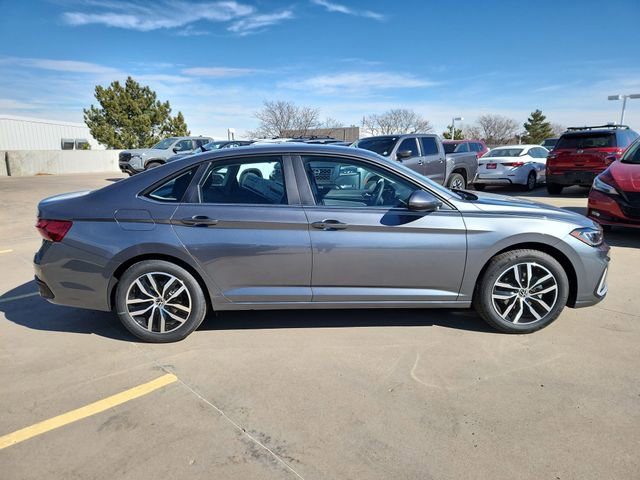 New 2026 Volkswagen Jetta SE image 2