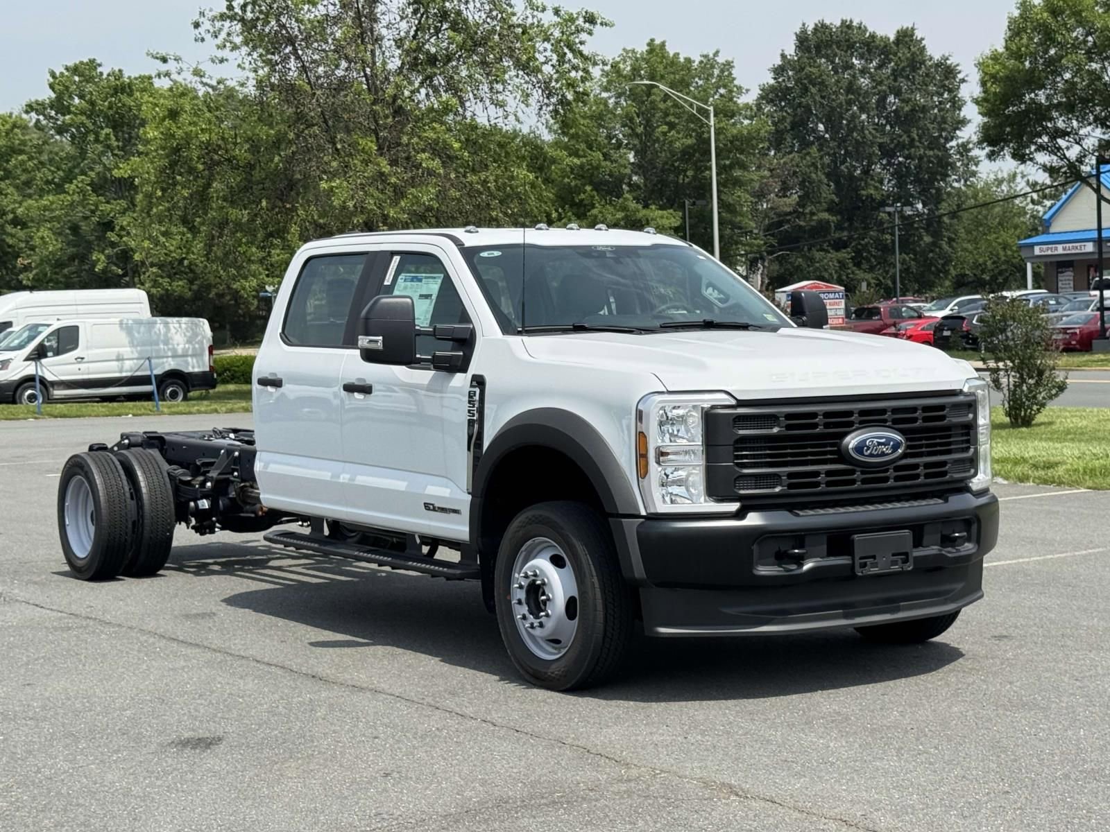 New 2025 Ford F550 4x4 Crew Cab Super Duty