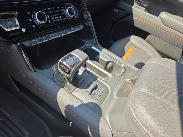 Used 2025 GMC Sierra 1500 AT4 w/ Technology Package AWD/4WD image 15