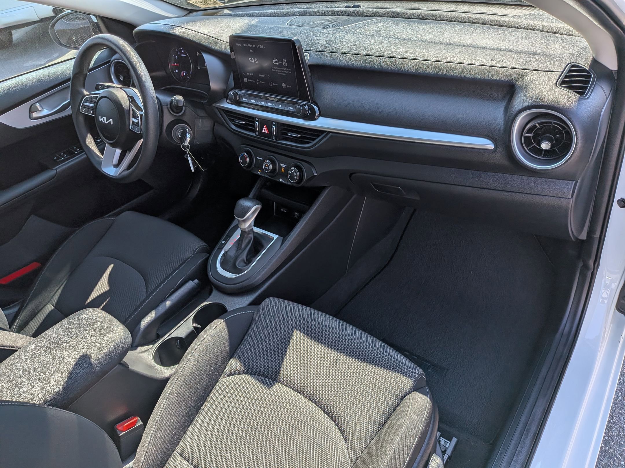 Used 2023 Kia Forte LX image 36