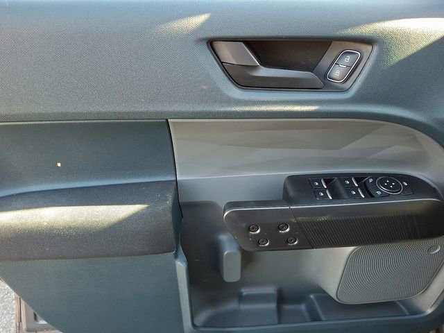 Used 2023 Ford Maverick XL image 16