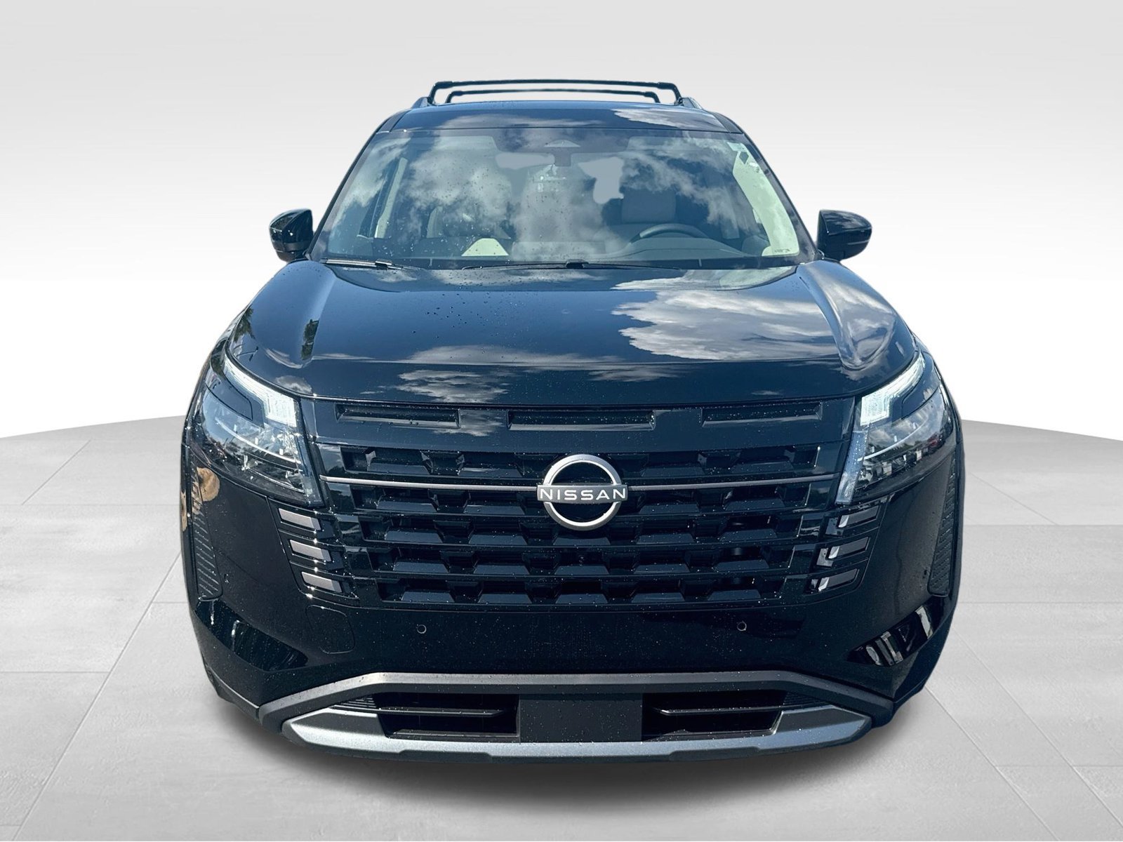 New 2026 Nissan Pathfinder SL FWD image 2