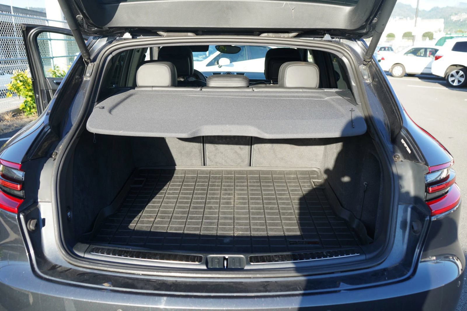 Used 2018 Porsche Macan S AWD/4WD image 27