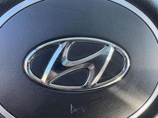 Used 2023 Hyundai Tucson Limited image 34