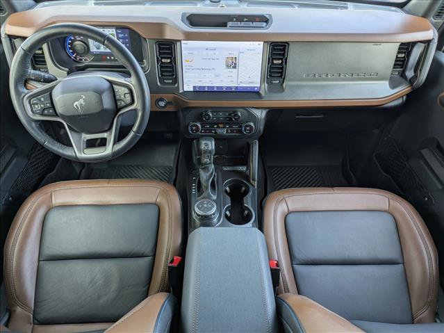 Used 2024 Ford Bronco Outer Banks AWD/4WD image 18