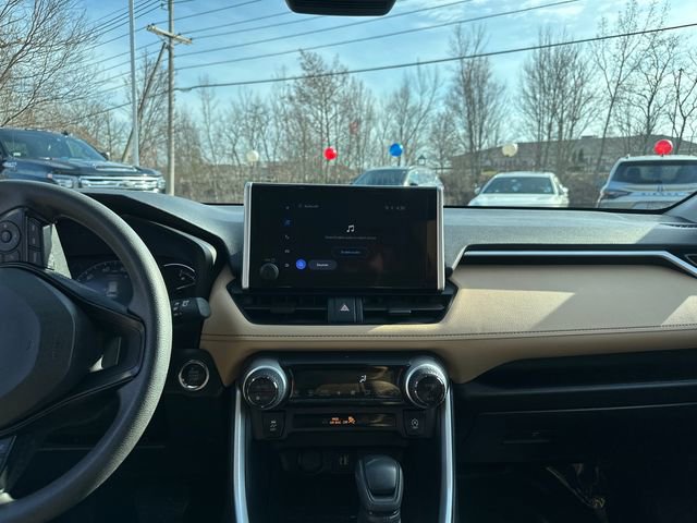 Used 2023 Toyota RAV4 XLE w/ Convenience Package image 23