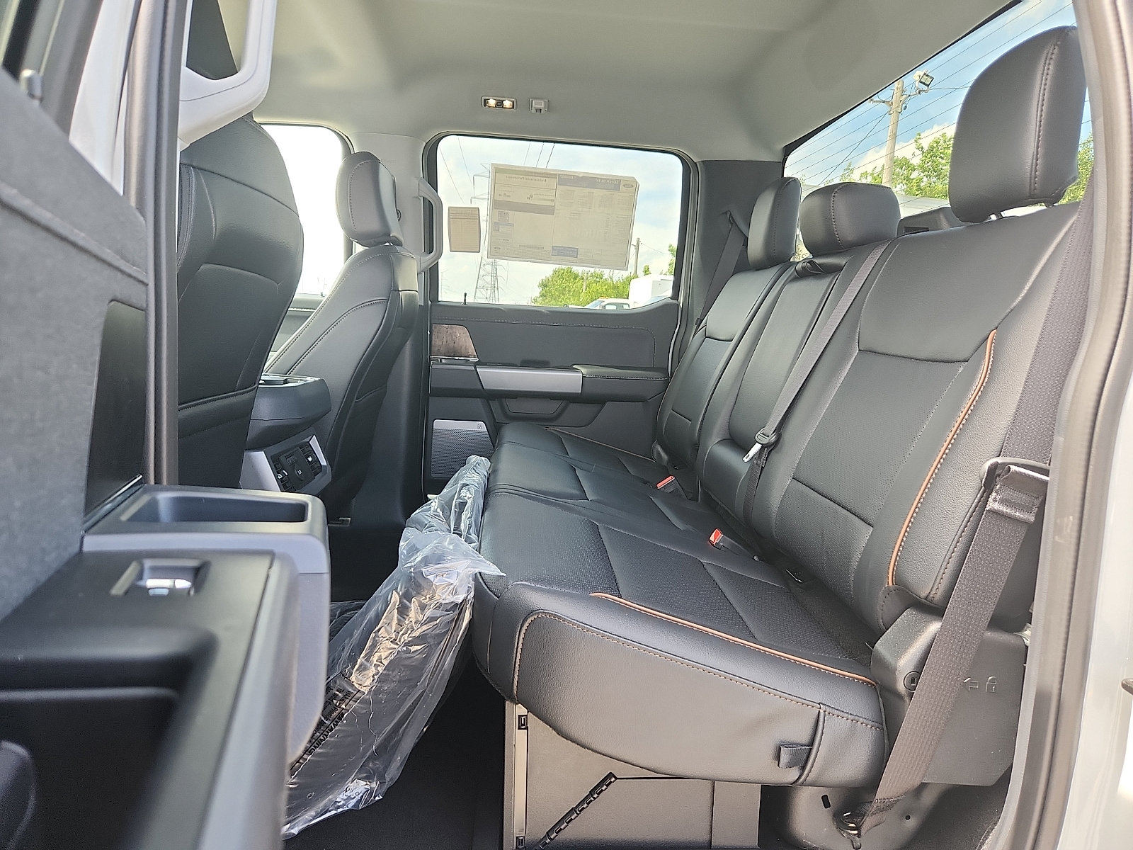 New 2026 Ford F250 Lariat w/ FX4 Off-Road Package AWD/4WD image 6