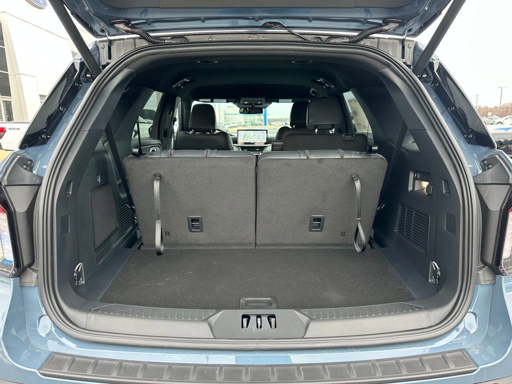 New 2026 Ford Explorer ST-Line image 27