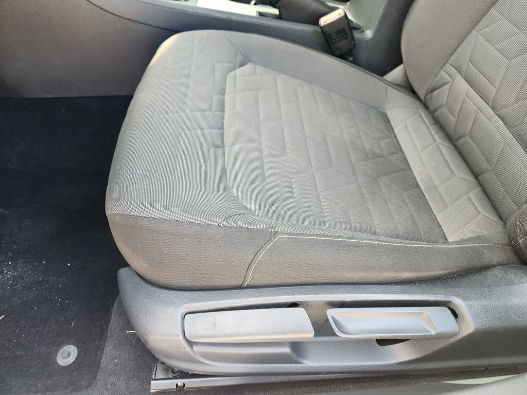 Used 2021 Volkswagen Passat 2.0T S w/ Luggage Net & Mats Package FWD image 18