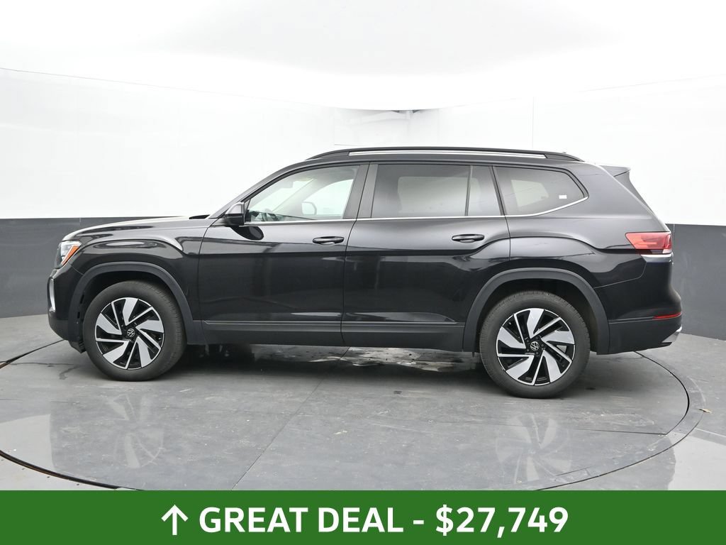 Used 2024 Volkswagen Atlas SE AWD/4WD image 10