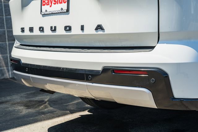 Used 2024 Toyota Sequoia Limited w/ Tow Technology Package AWD/4WD image 10