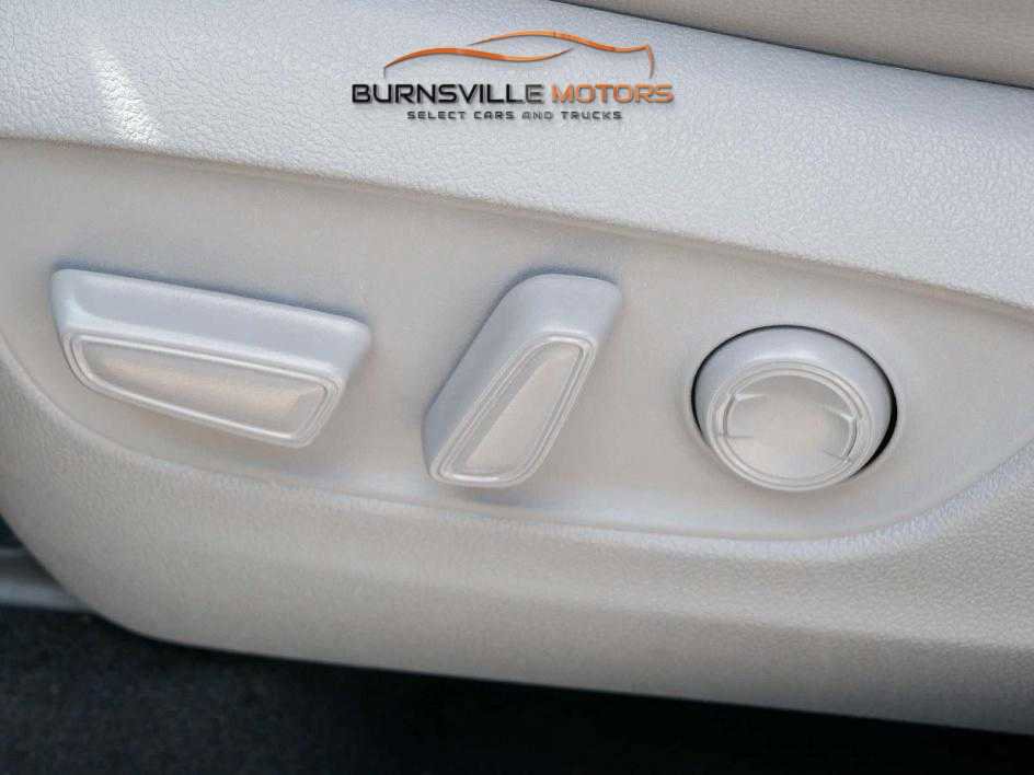 Used 2020 Toyota Highlander Platinum image 17