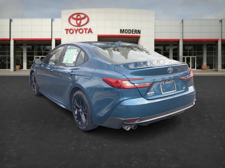 Certified 2025 Toyota Camry SE image 6