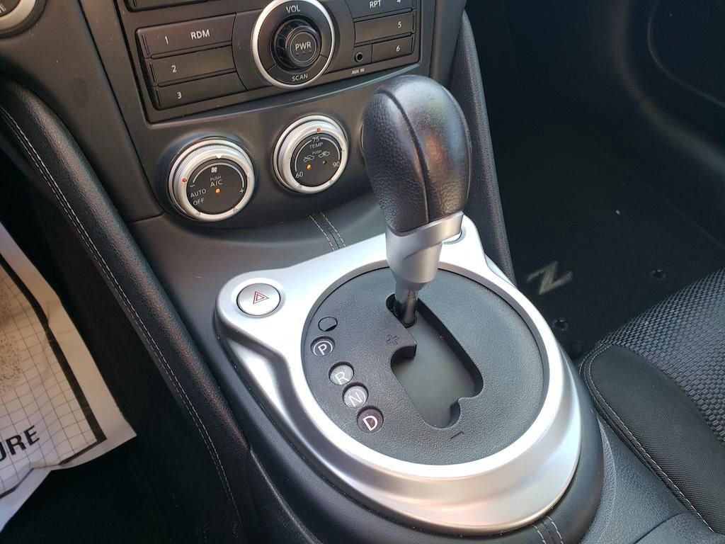 Used 2009 Nissan 370Z Coupe image 19