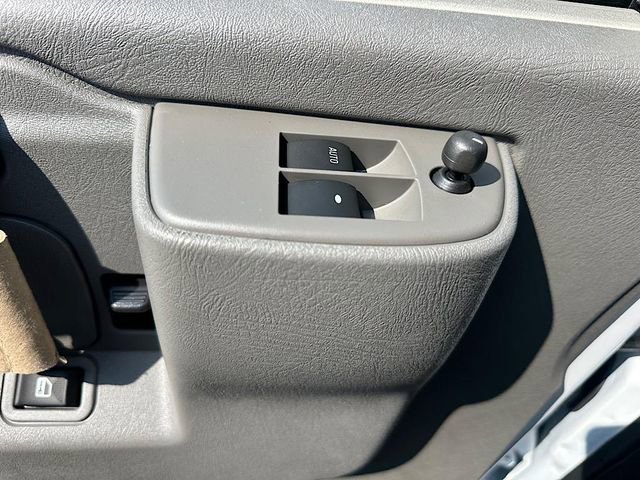 New 2025 GMC Savana 2500 w/ Enhanced Convenience Package image 16