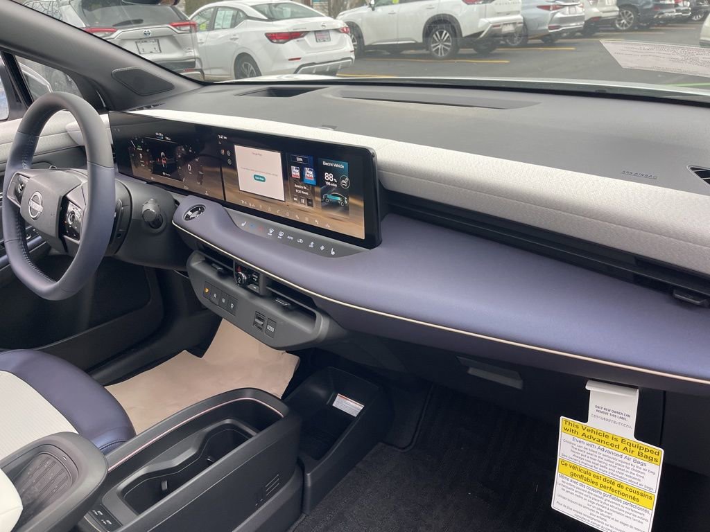 New 2026 Nissan Leaf Platinum+ image 11