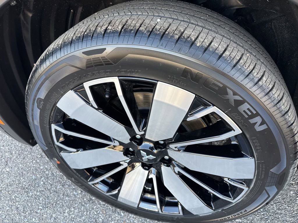 New 2026 Mitsubishi Outlander SE FWD image 10