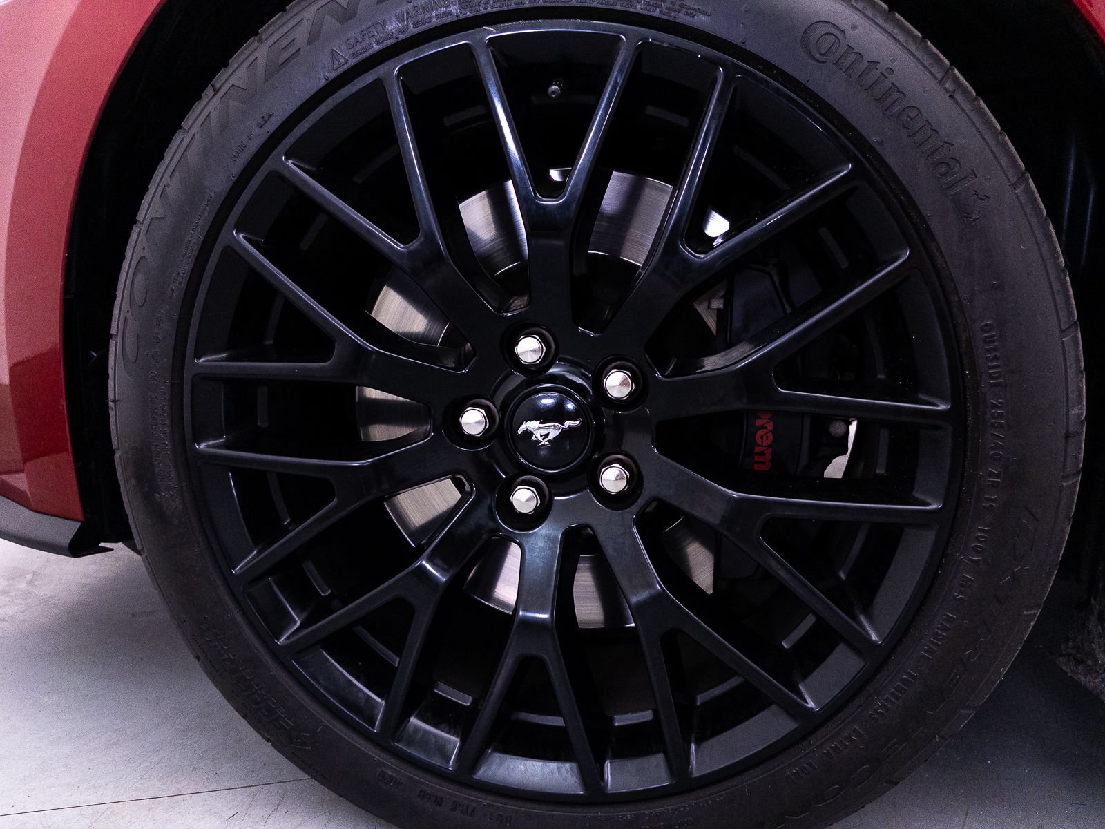 Used 2019 Ford Mustang GT Premium w/ GT Performance Package RWD image 17