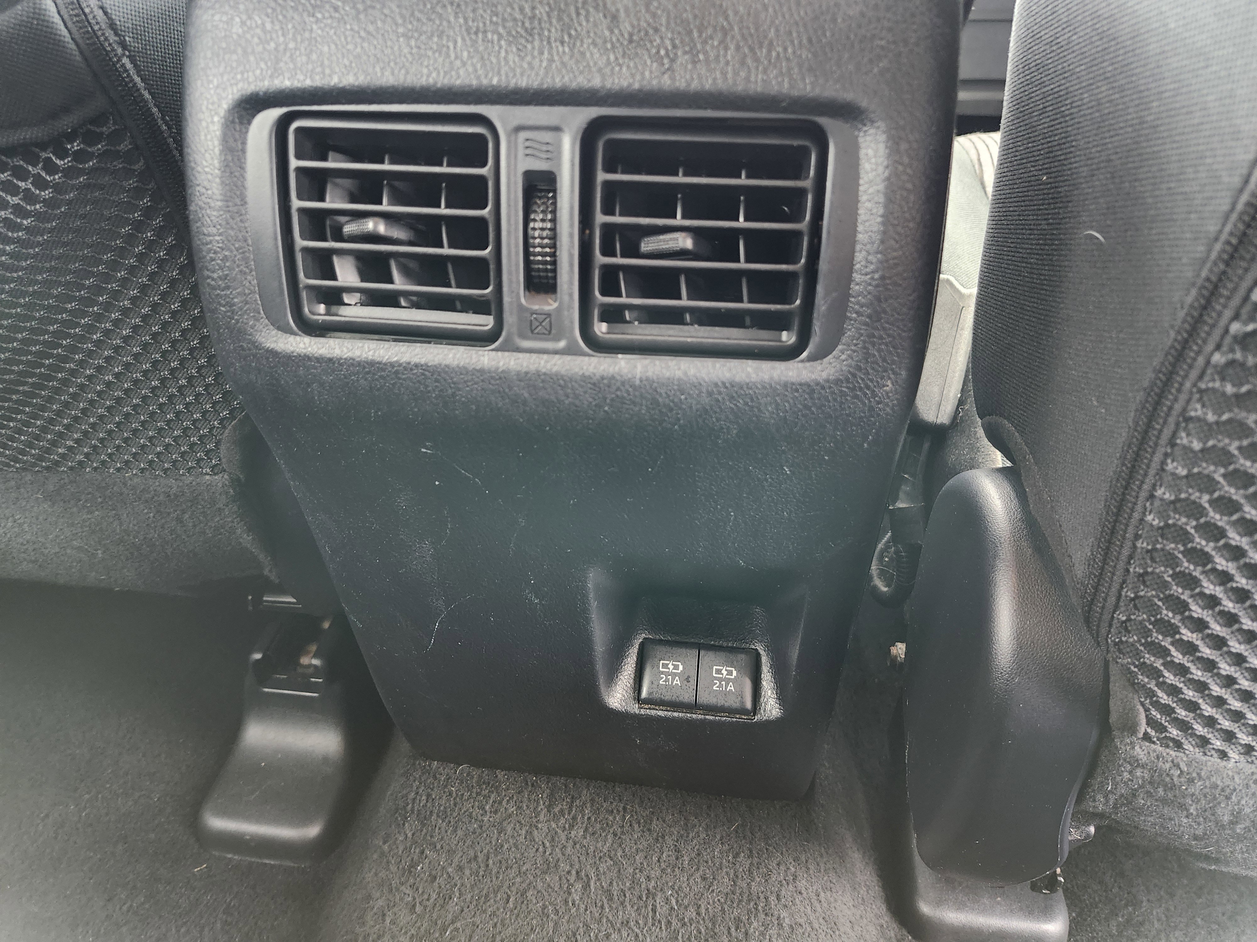 Used 2022 Toyota 4Runner TRD Off-Road image 16