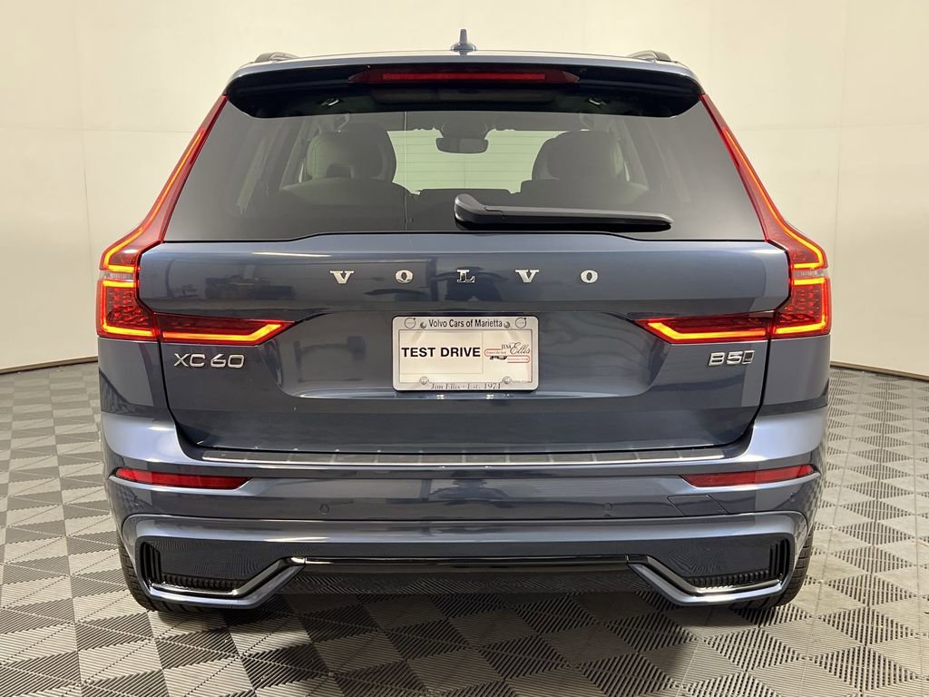 New 2026 Volvo XC60 B5 Ultra w/ Protection Package Premier image 7