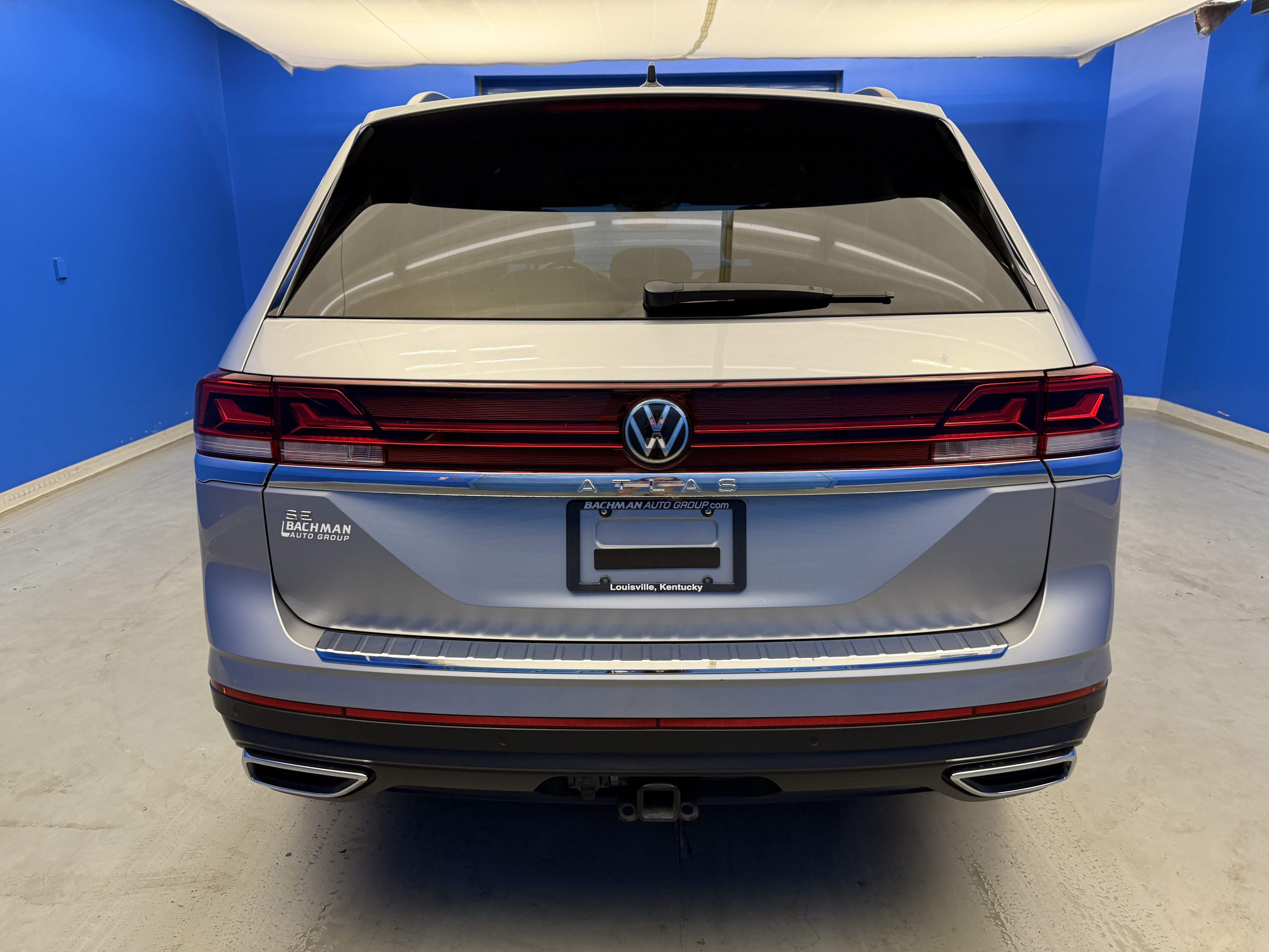 Certified 2024 Volkswagen Atlas SE FWD image 6