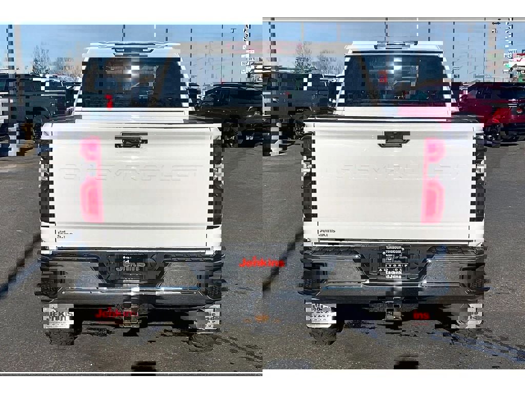 Used 2022 Chevrolet Silverado 3500 LTZ image 4