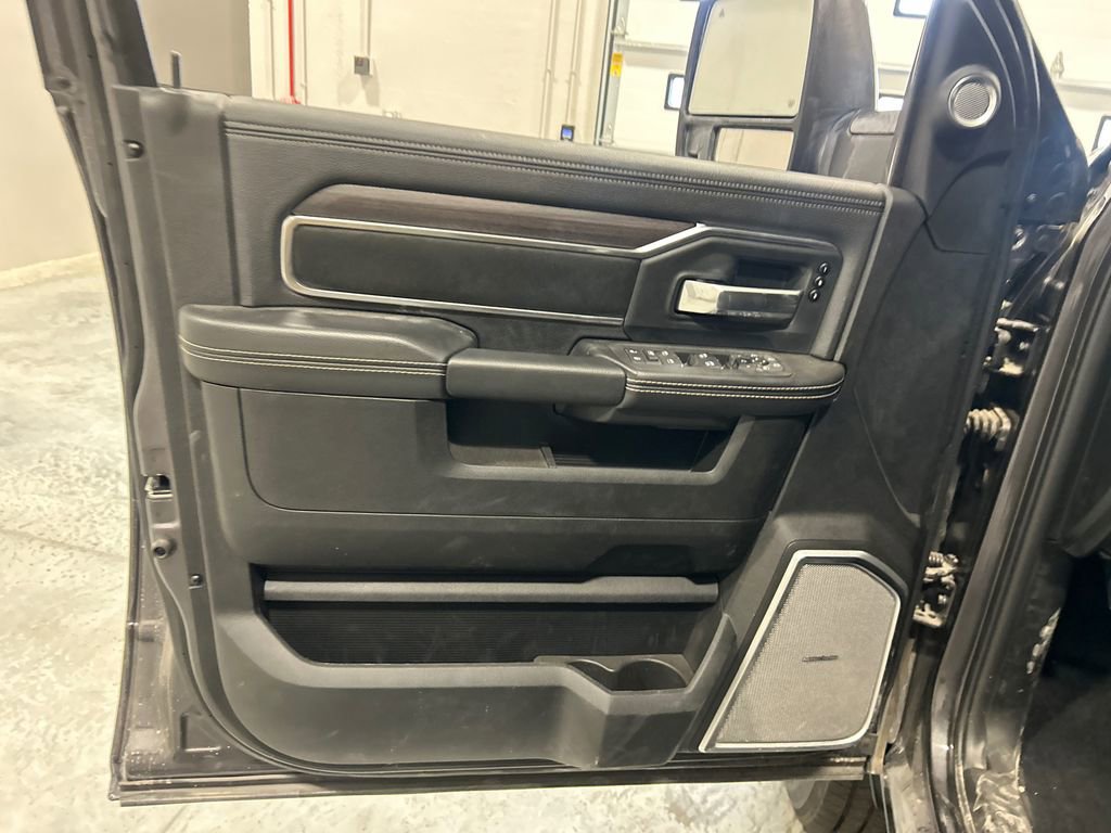 New 2025 RAM 2500 Laramie image 15