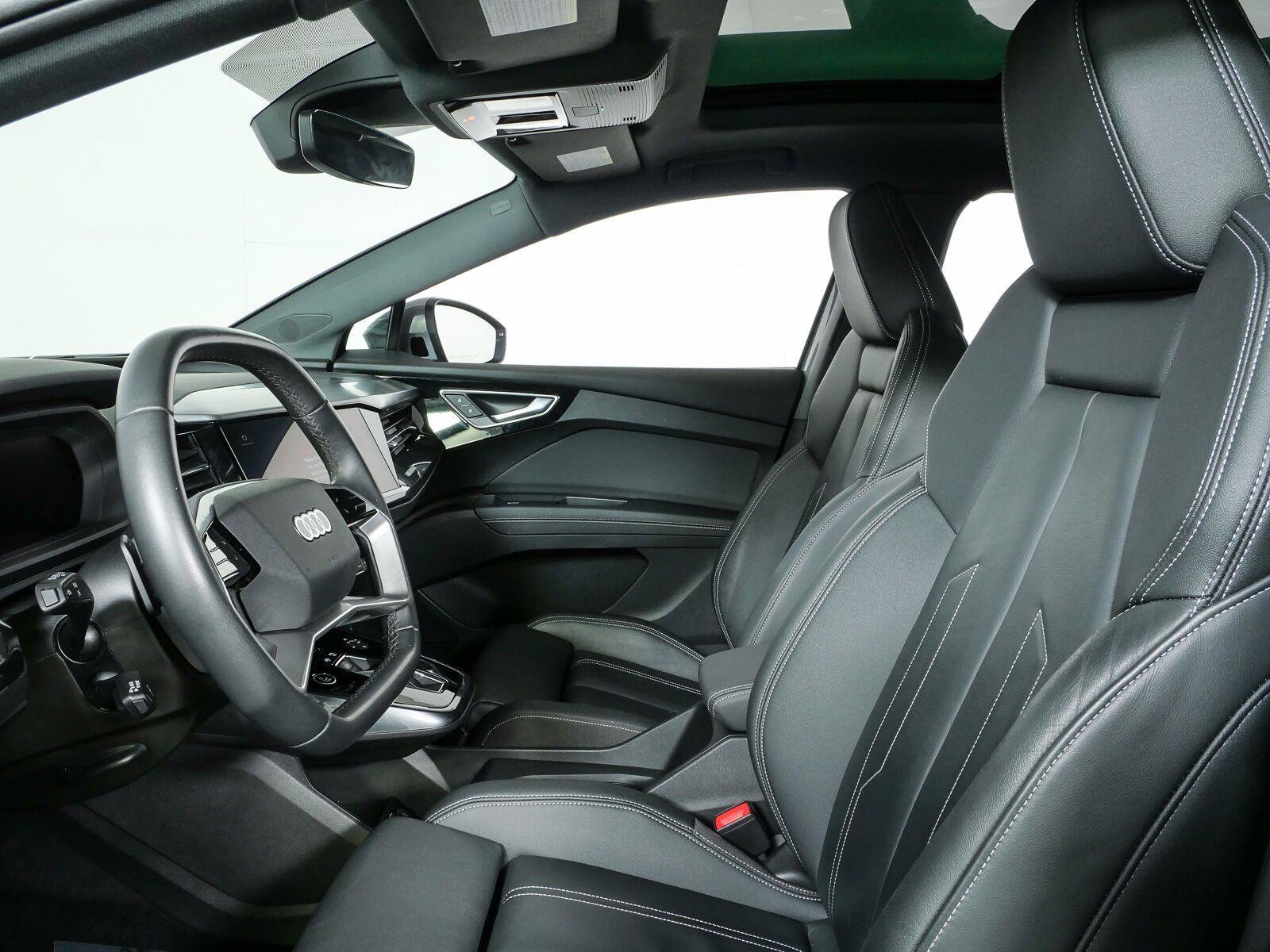 Used 2023 Audi Q4 e-tron Premium w/ Convenience Package AWD/4WD image 6
