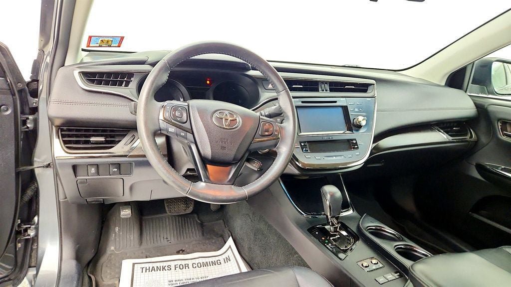 Used 2016 Toyota Avalon XLE Plus FWD image 13