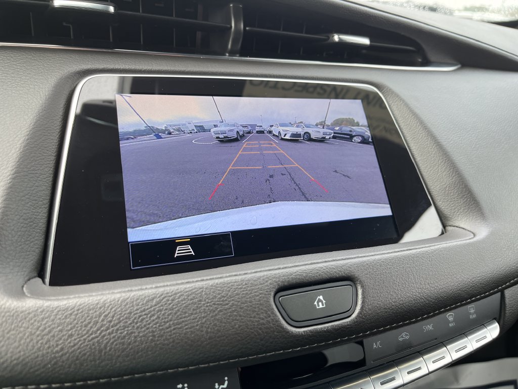 Used 2023 Cadillac XT4 Premium Luxury w/ Cold Weather Package AWD/4WD image 21