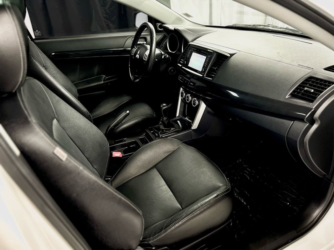 Used 2016 Mitsubishi Lancer GT image 22
