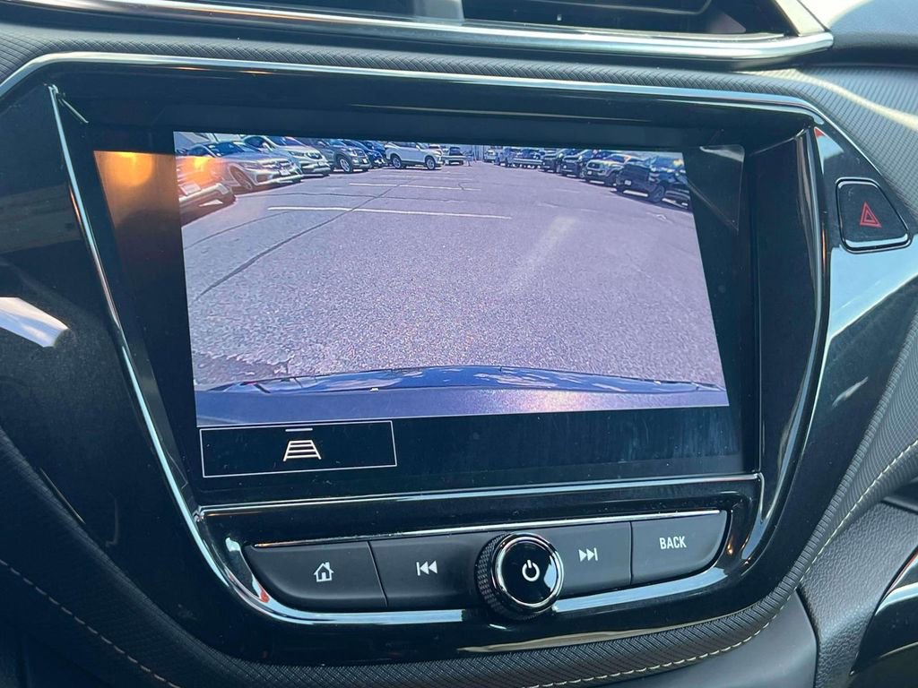 Used 2023 Chevrolet TrailBlazer ACTIV w/ Sun and Liftgate Package AWD/4WD image 32