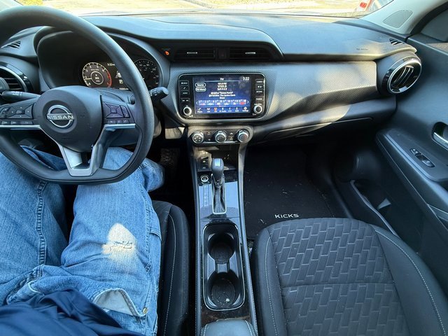 Used 2023 Nissan Kicks SV w/ Interior Electronics Package image 10