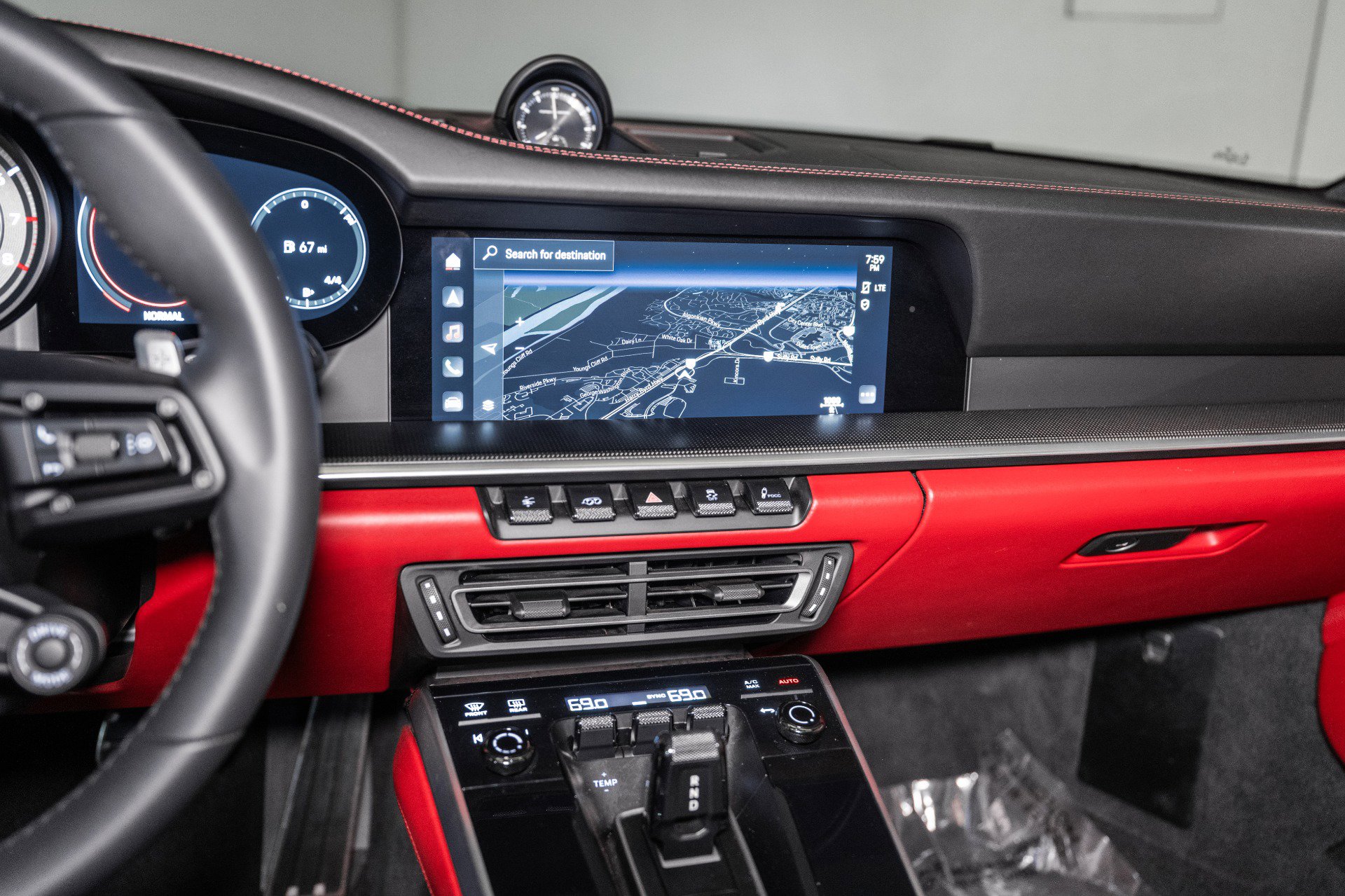 Used 2022 Porsche 911 Turbo S image 27