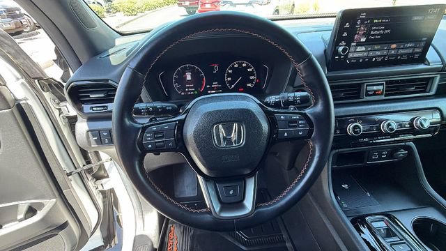 Used 2023 Honda Pilot TrailSport image 26