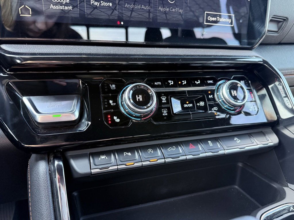 Used 2023 GMC Sierra 1500 AT4 w/ AT4 Preferred Package image 18