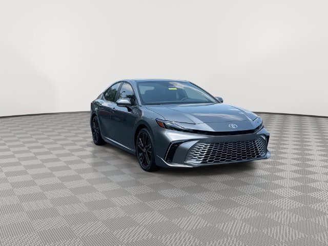 Used 2026 Toyota Camry XSE FWD image 3