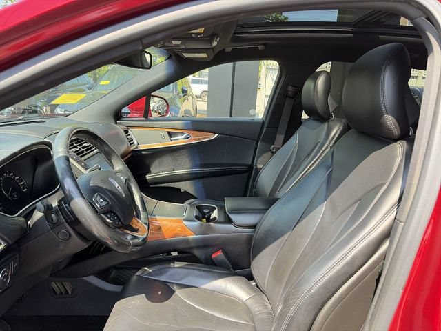 Used 2016 Lincoln MKX Reserve w/ Climate Package AWD/4WD image 11