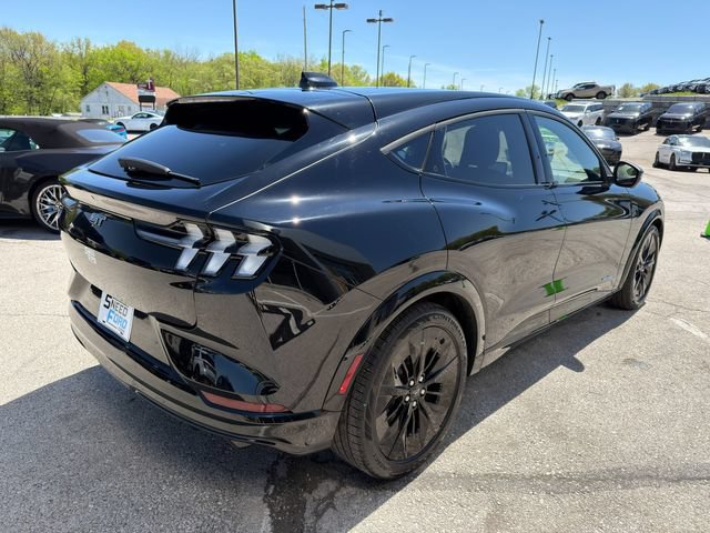 Used 2025 Ford Mustang Mach-E GT w/ Interior Protection Package AWD/4WD image 7